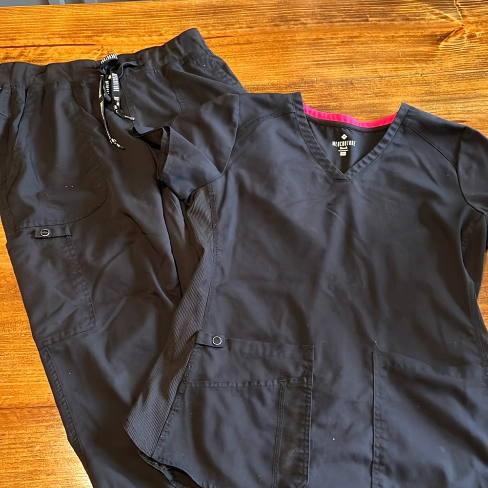 Med Couture Touch Jogger set